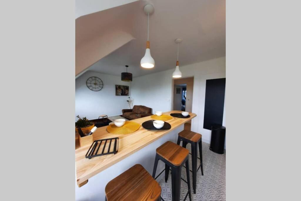 Bel Appartement Idealement Situe & Petite Vue Mer Cancale Dış mekan fotoğraf